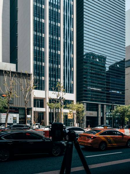 Chantier en site occupé à Hyères et Toulon : comment bien s’organiser